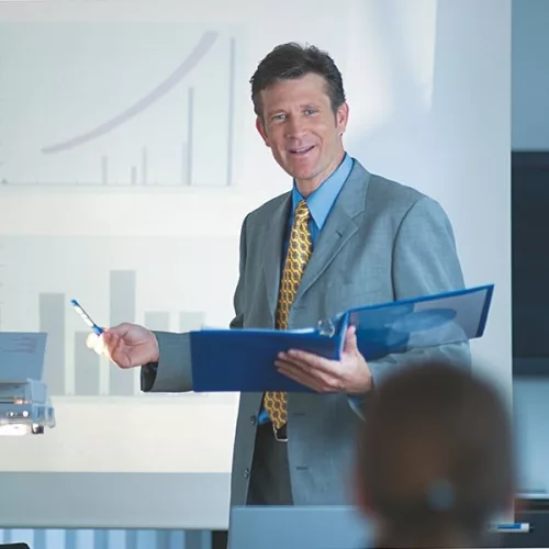 Gyűrűskönyv ESSELTE panorámás A/4 25 mm 4 gyűrű fehér