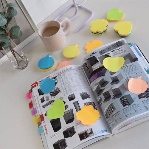 Jegyzettömb öntapadó, szív alakú, 250lap, Bluering® 5 klf. neon szín