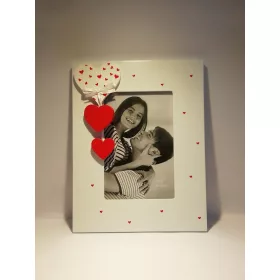   Képkeret, 10×15 cm-es képnek, fehér alapon  szív mintával